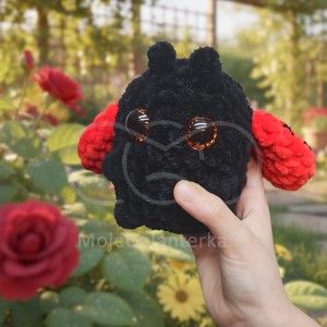 Návod na háčkovanou berušku, Beruška Maruška, černo-červená