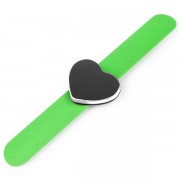 Magnetický jehelníček na ruku - srdce, zelený